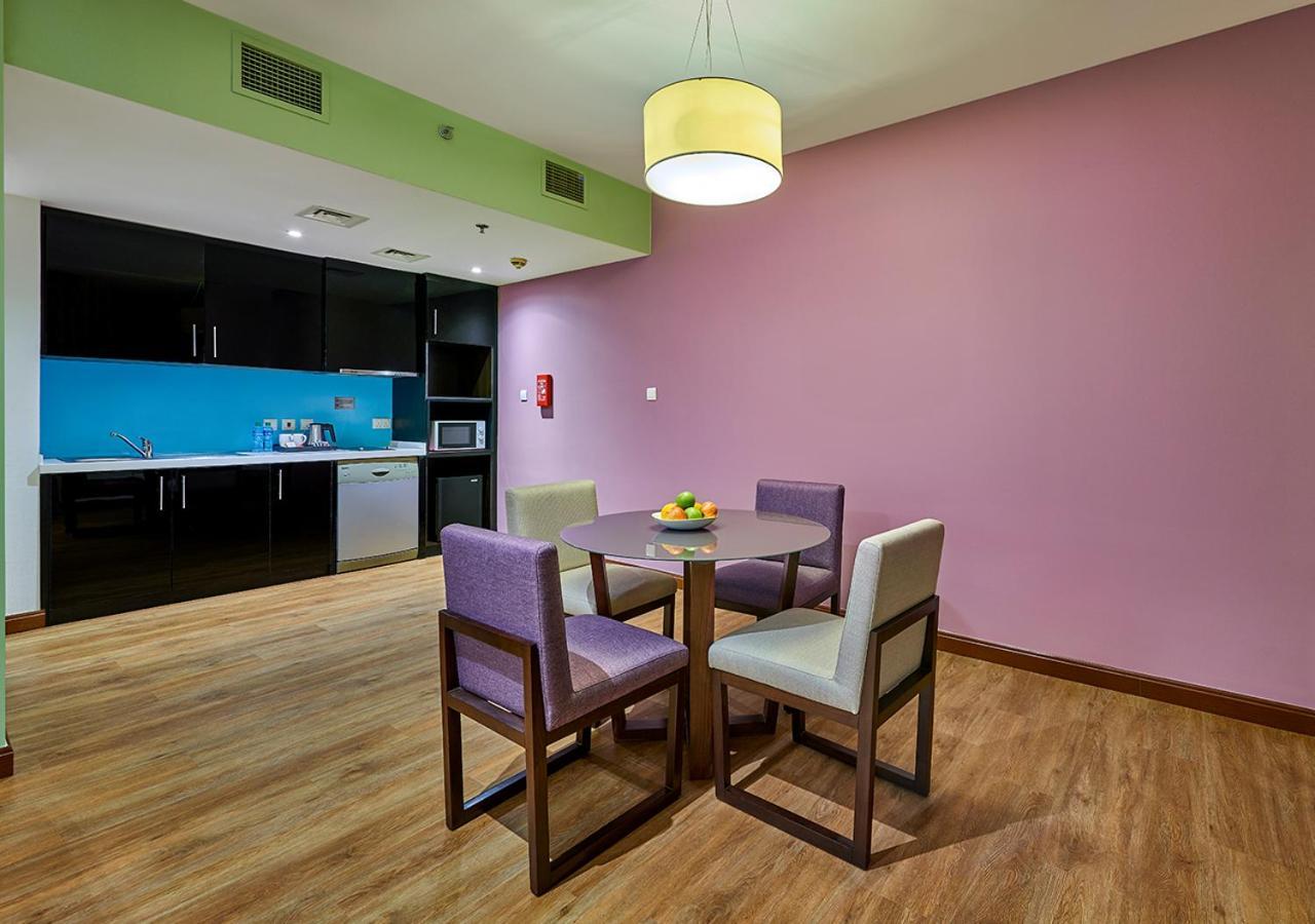 Ramada Hotel, Suites And Apartments By Wyndham Dubai Jbr Zewnętrze zdjęcie